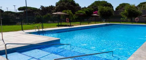 Descubre Club La Juliana situado en un entorno natural único